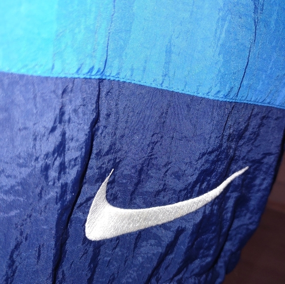 VINTAGE Nike jacket - Picture 7 of 9
